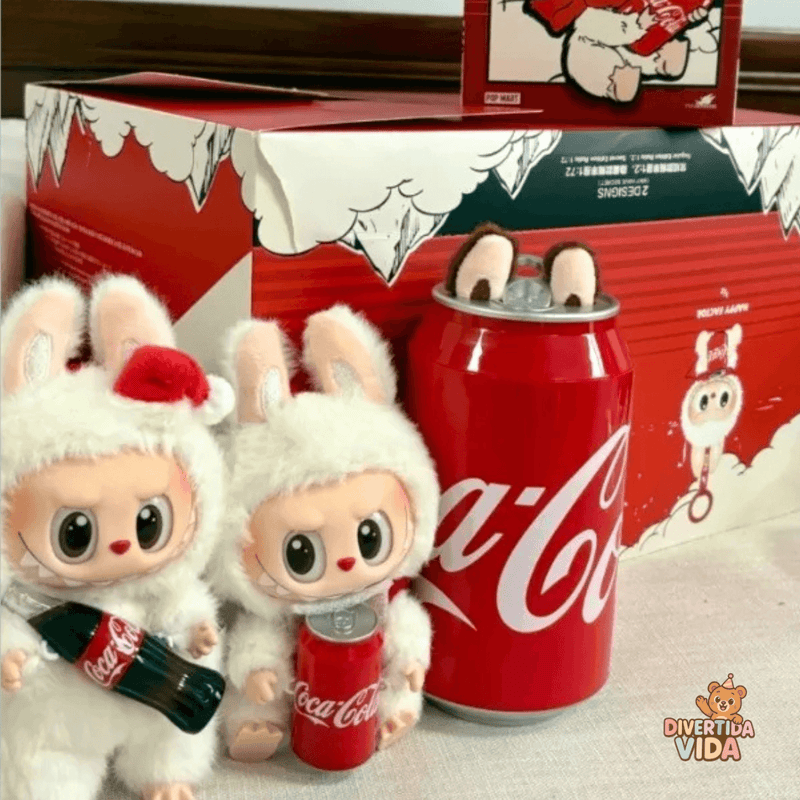 Boneco Labubu Coca Exclusivo - Divertida Vida